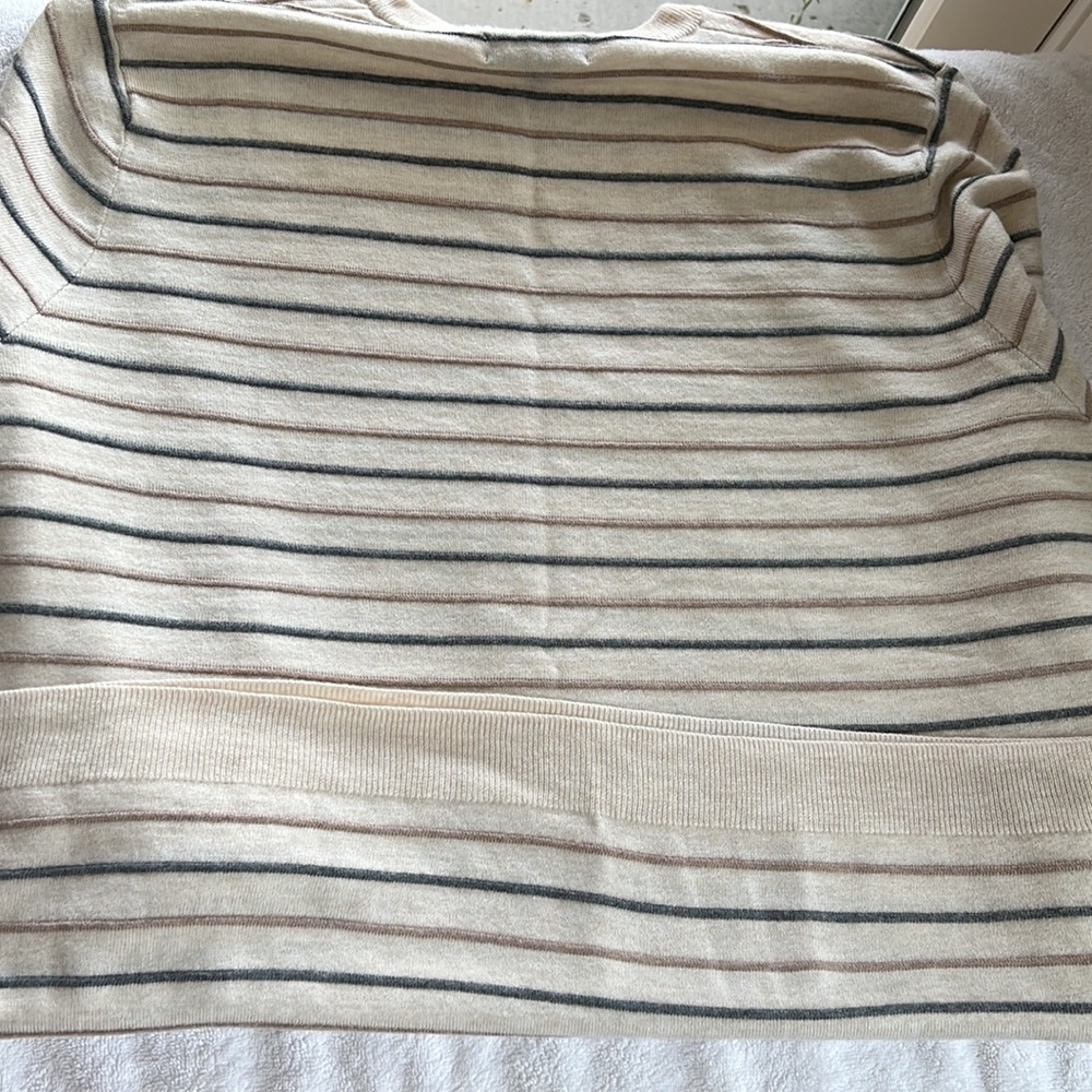 Nordstrom Crew Neck Sweater - Picture 2 of 4